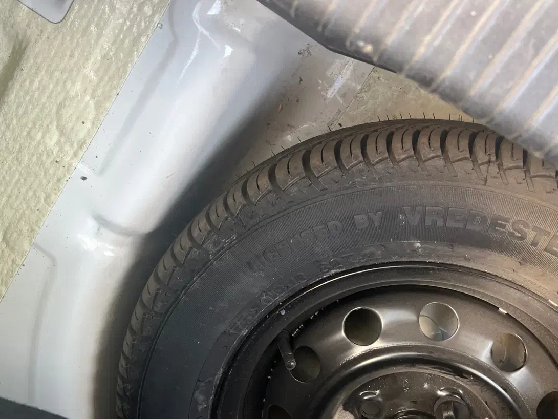 تیبا ۲مدل ۹۷زاپاس زیر نرفته تصادفی|خودرو سواری و وانت|اسفراین, |دیوار