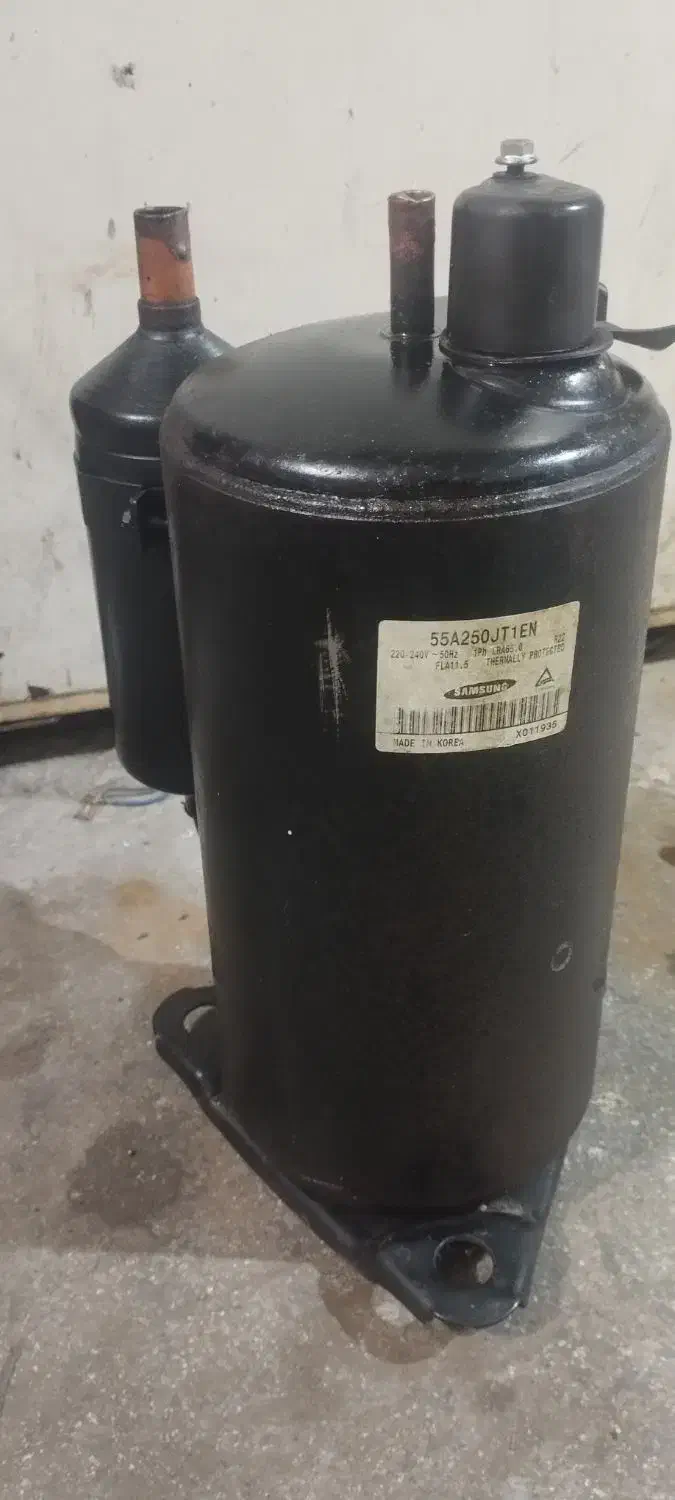 موتور کمپرسور اسپلیت سامسونگ ۲۵۰ سالم سالم بشرط|کولر گازی و فنکوئل|بابل, |دیوار