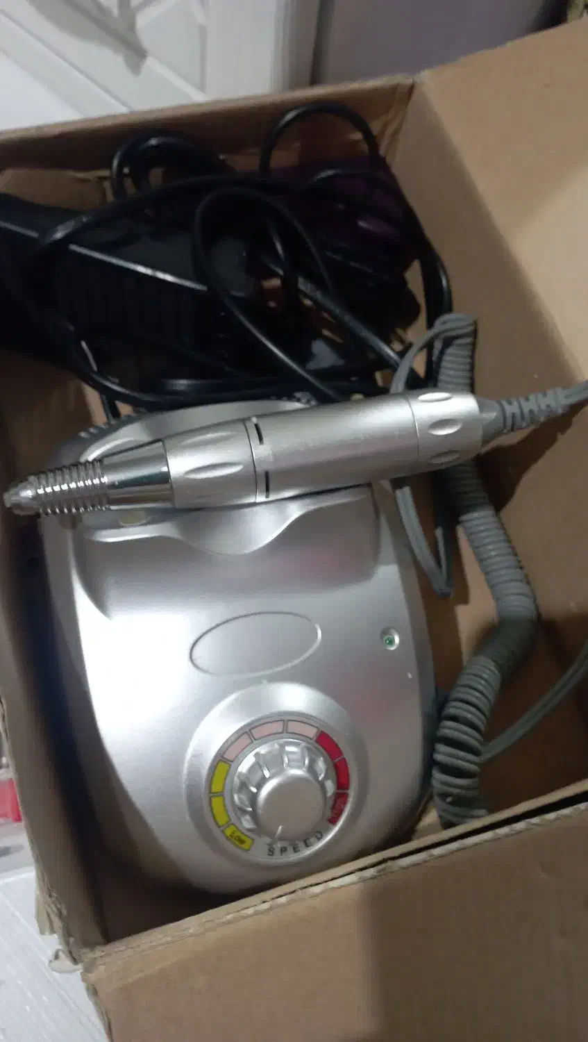 وسایل کاشت ناخن|آرایشی، بهداشتی، درمانی|جهرم, |دیوار