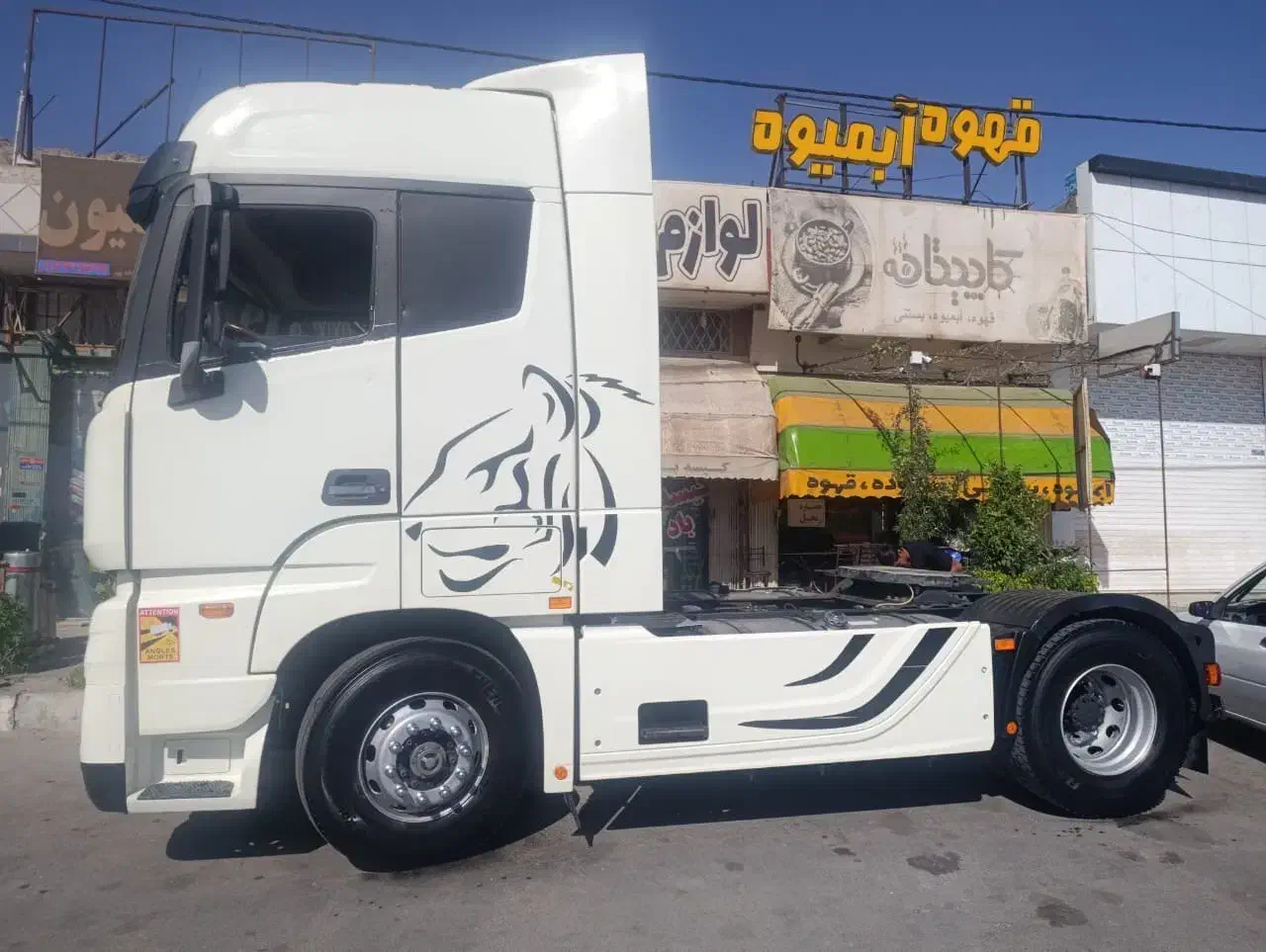 امپاور ۱۴۰۱ بدون رنگ ۳۲۰ تا کار|خودرو سنگین|یزد, |دیوار