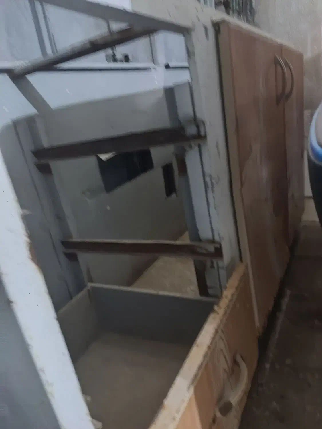 کمد|جاکفشی، کمد، دراور|زاهدان, |دیوار