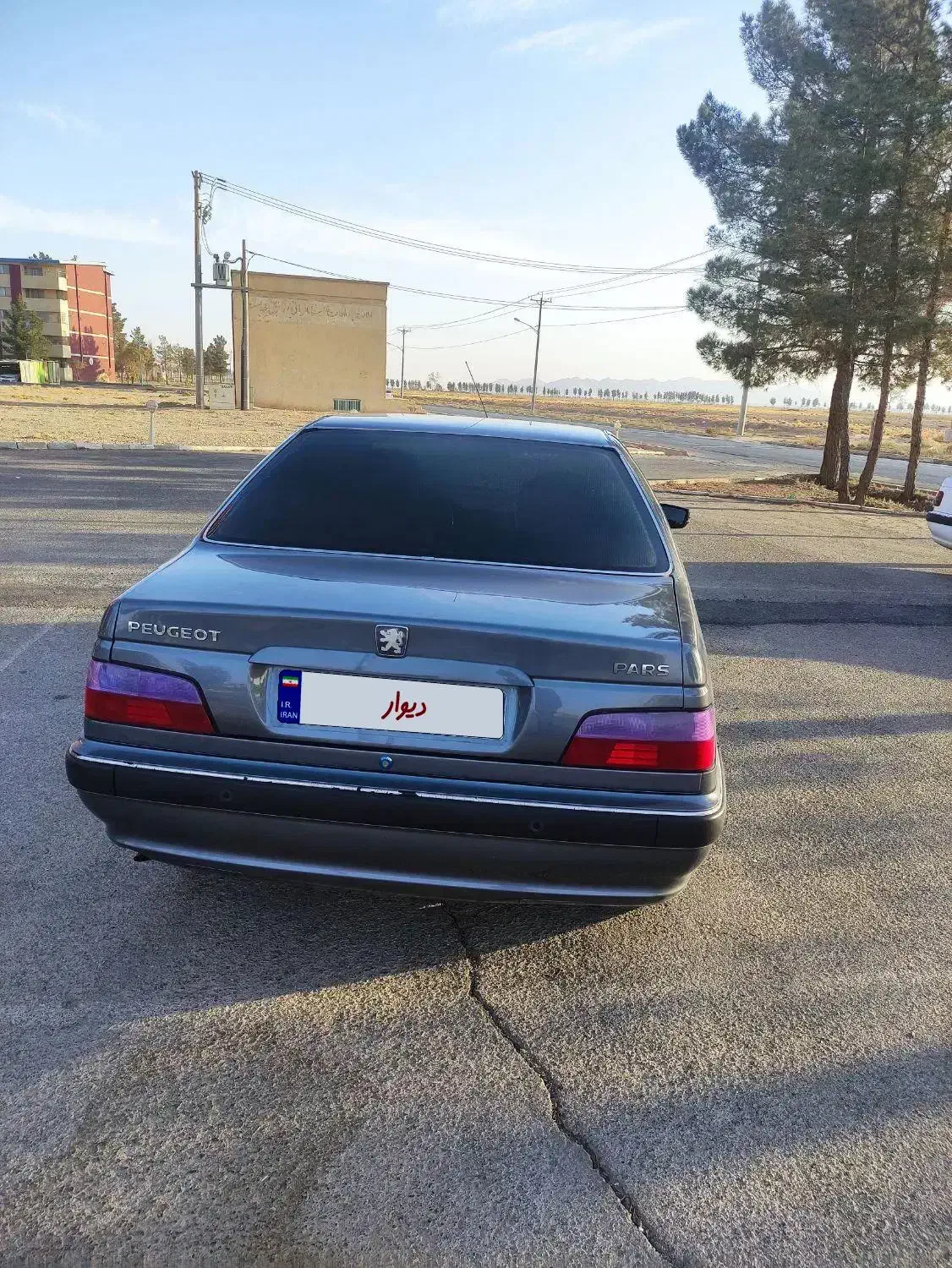 پارس سال ۹۸بی رنگ|خودرو سواری و وانت|اصفهان, فرودگاه شهید بهشتی|دیوار