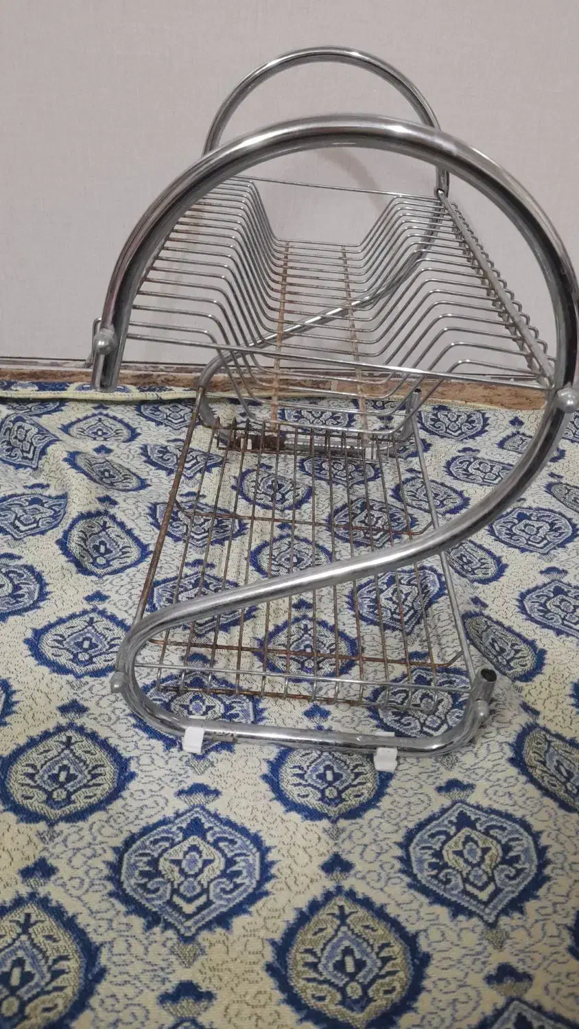 آبچکون کنار سینک و جاقاشقی|آب‌چکان و نظم‌دهنده ظروف|قم, باغ کرباسی|دیوار