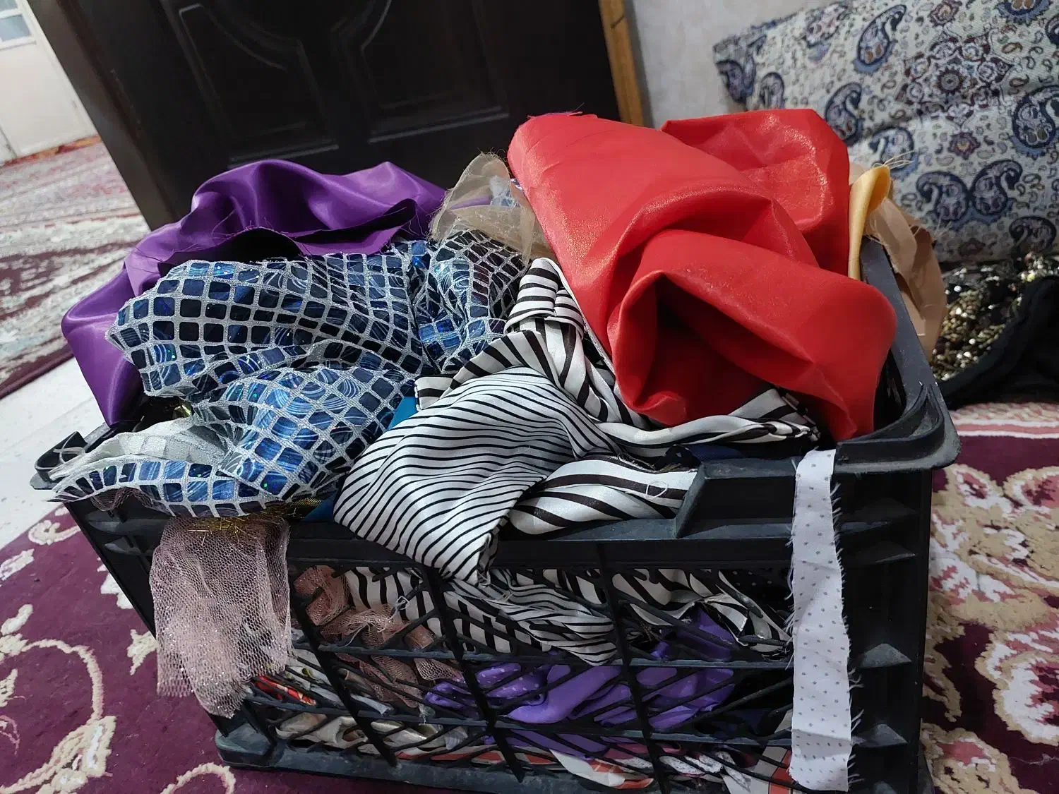 تکه پارچه|کلکسیون و سرگرمی|چغادک, |دیوار