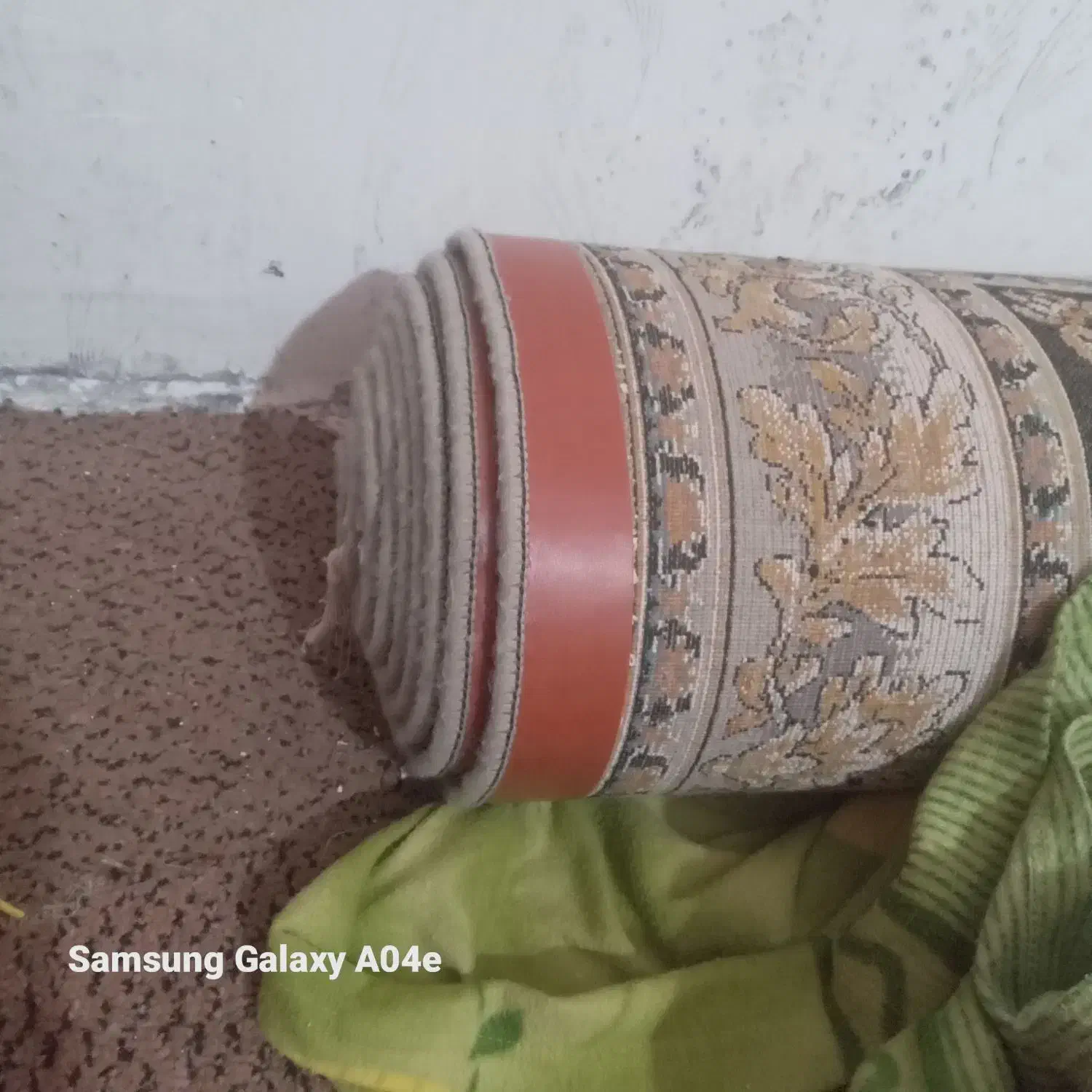 فرش نو|فرش|مشهد, علی آباد|دیوار