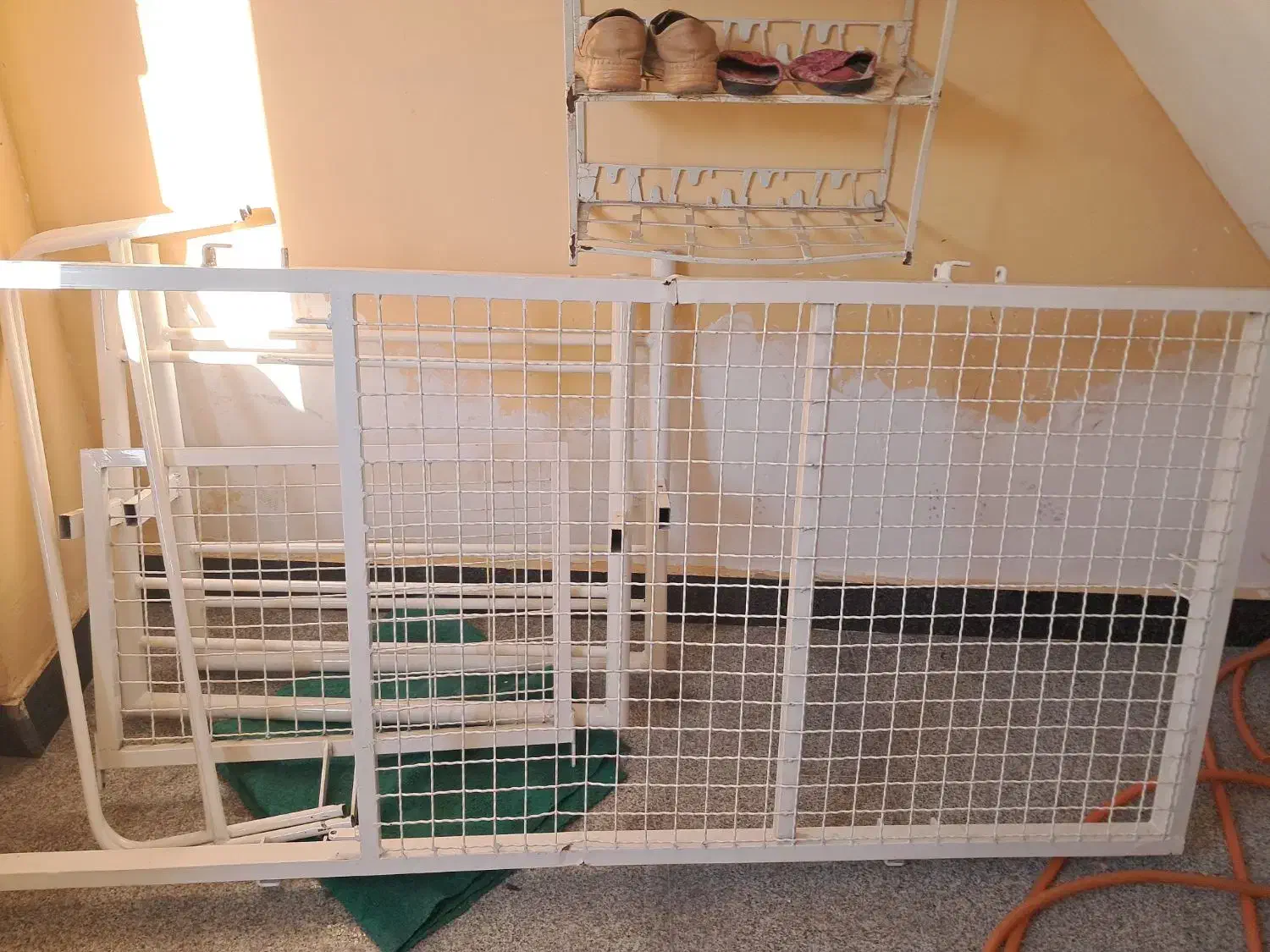 تخت بیمار|پزشکی|ارومیه, |دیوار