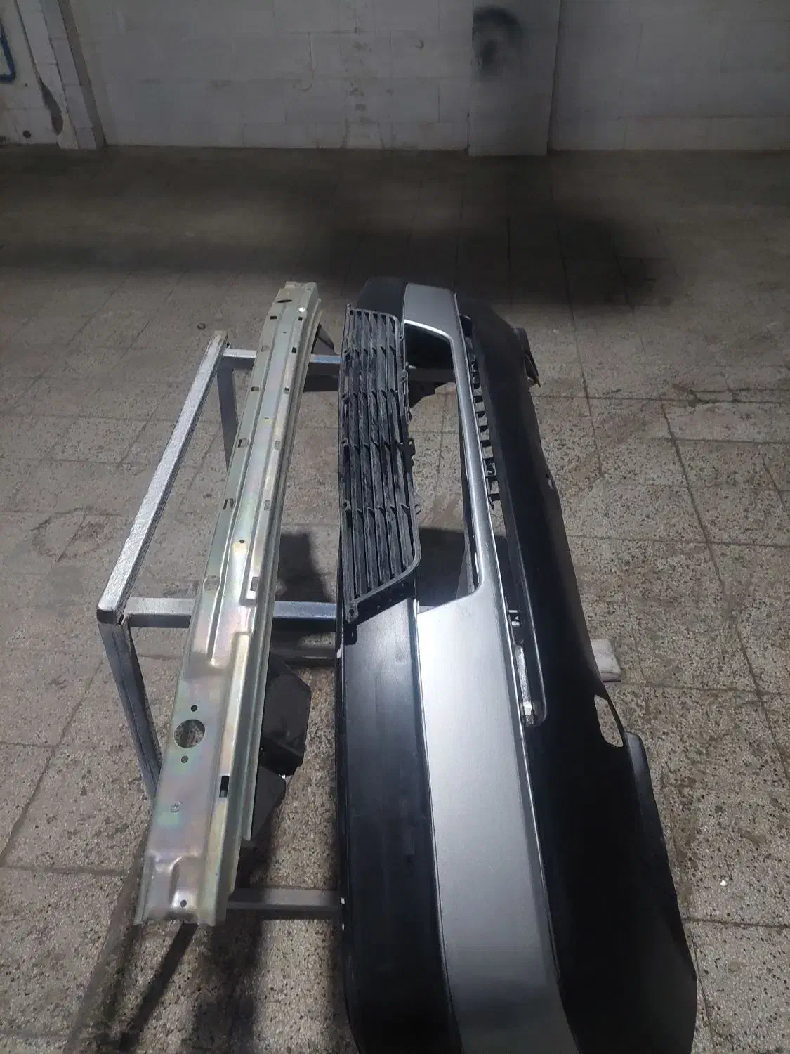 سپر جلو405|قطعات یدکی و لوازم جانبی|نیشابور, بنیاد شهید|دیوار