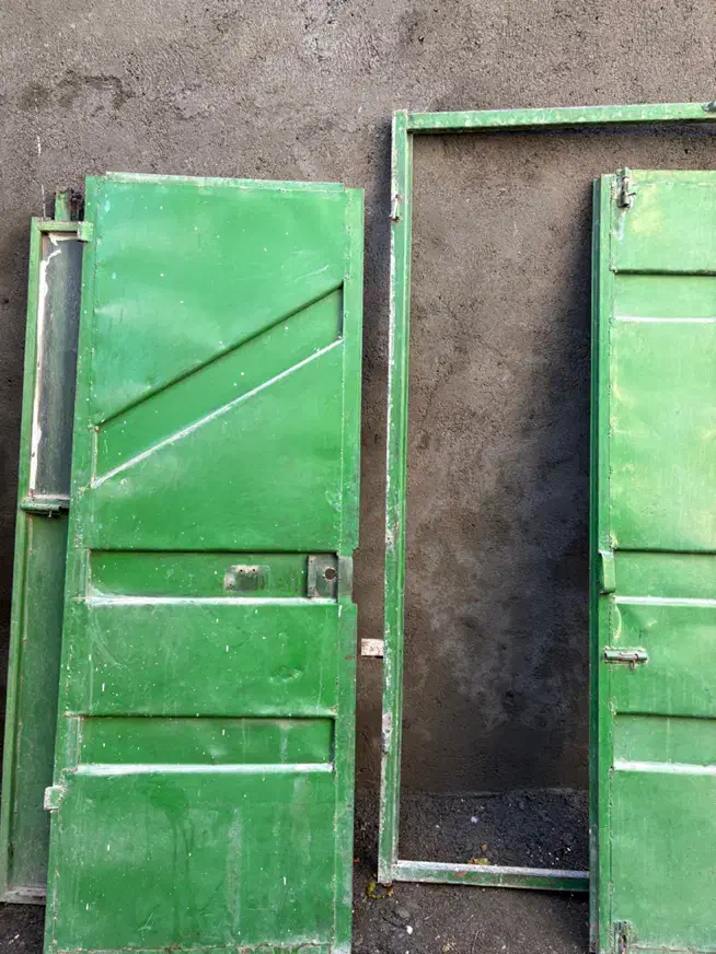 در حیاط هود کابینت|هود|طرقبه, |دیوار