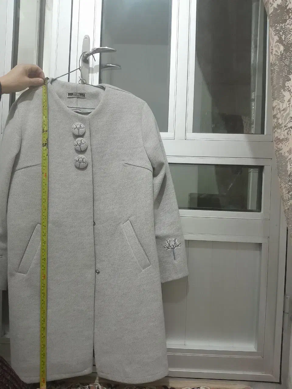 پالتو|لباس|مرند, |دیوار