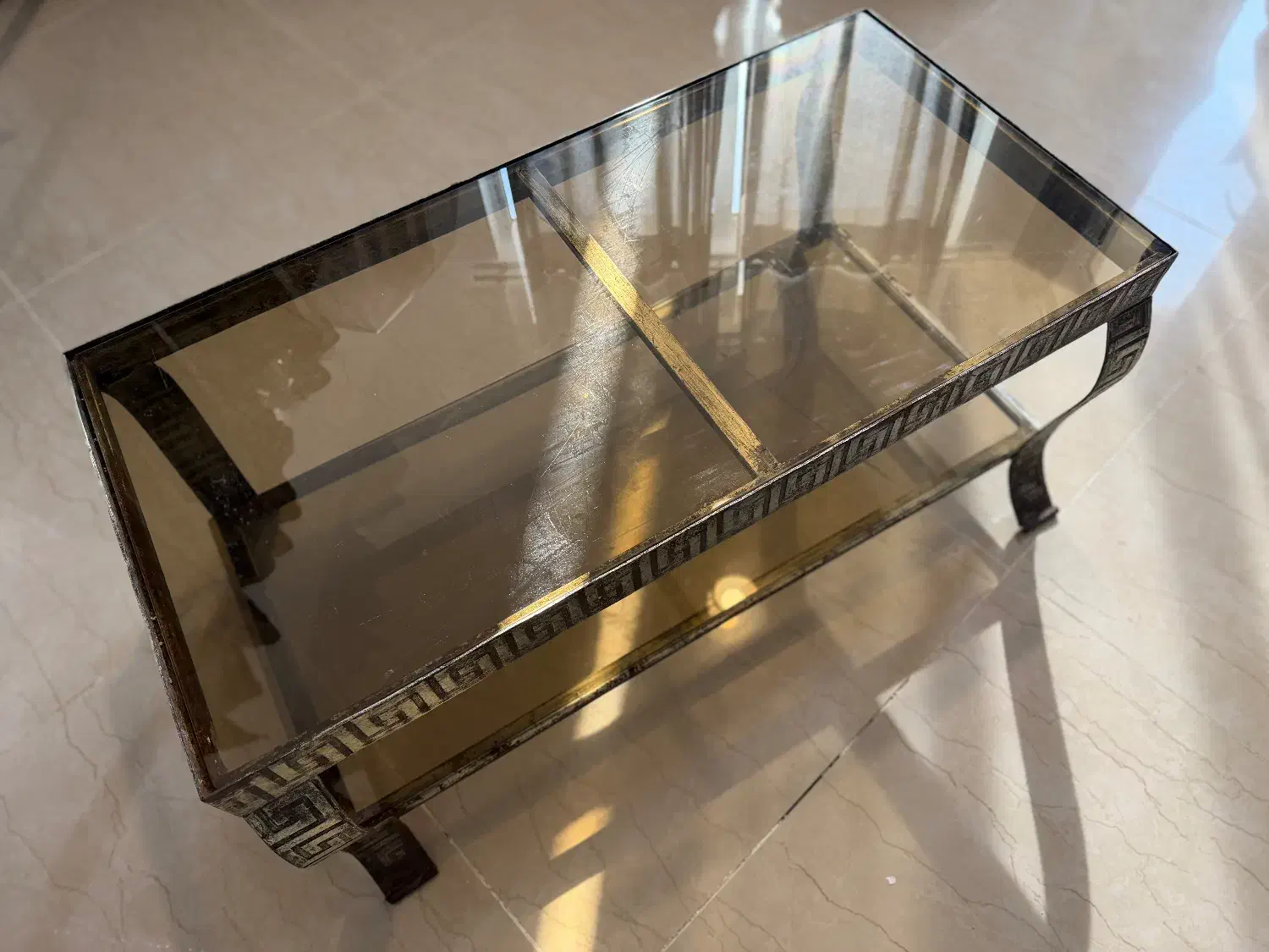 میز شیشه ای|مبلمان خانگی و میز عسلی|کیش, |دیوار