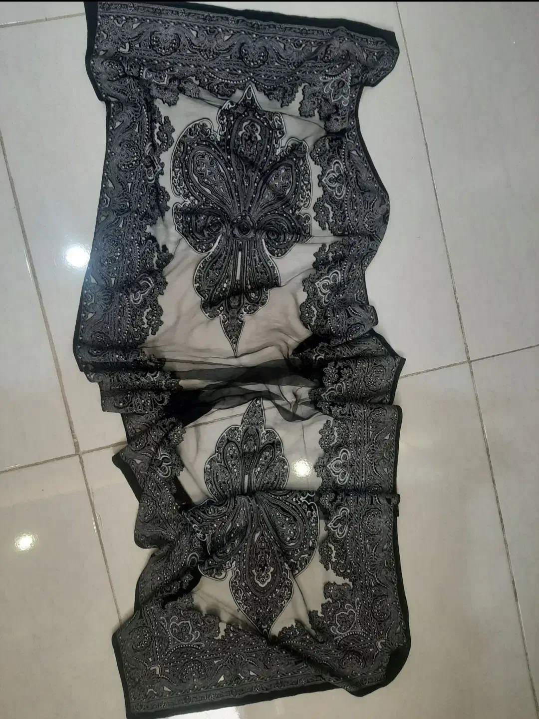 حریر|لباس|رشت, شهرک قدس|دیوار