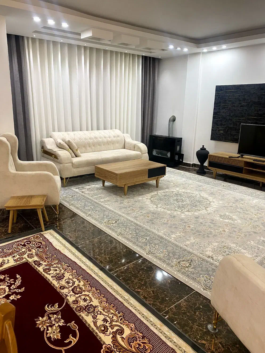 اجاره واحد دوخوابه فول به متراژ 130متر|اجارهٔ آپارتمان|آستارا, |دیوار