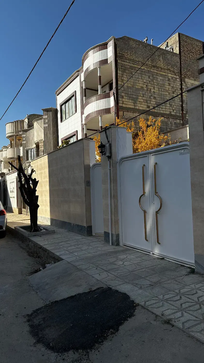 مسکونی خوش نقشه ویلایی بازسازی شده|فروش خانه و ویلا|گرمه, |دیوار