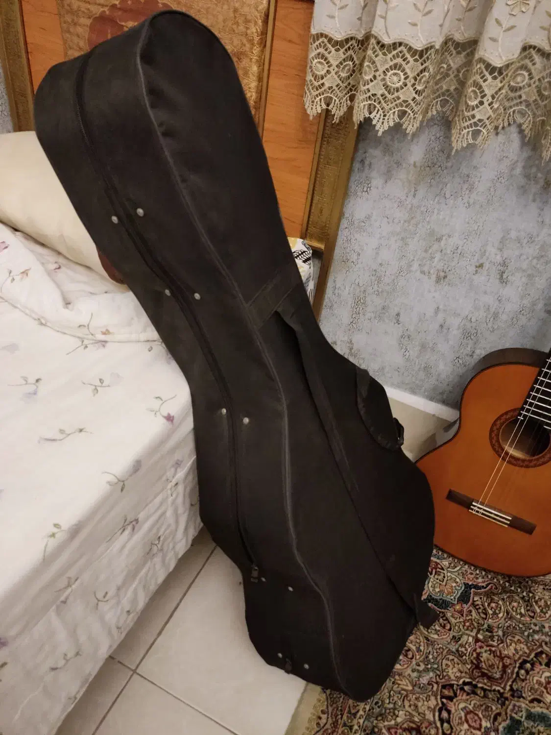 گیتار یاماها c70 اصل  با کاور اصل و سیم فابریک|گیتار، بیس، امپلیفایر|شیراز, شهرک گلدشت حافظ‎|دیوار