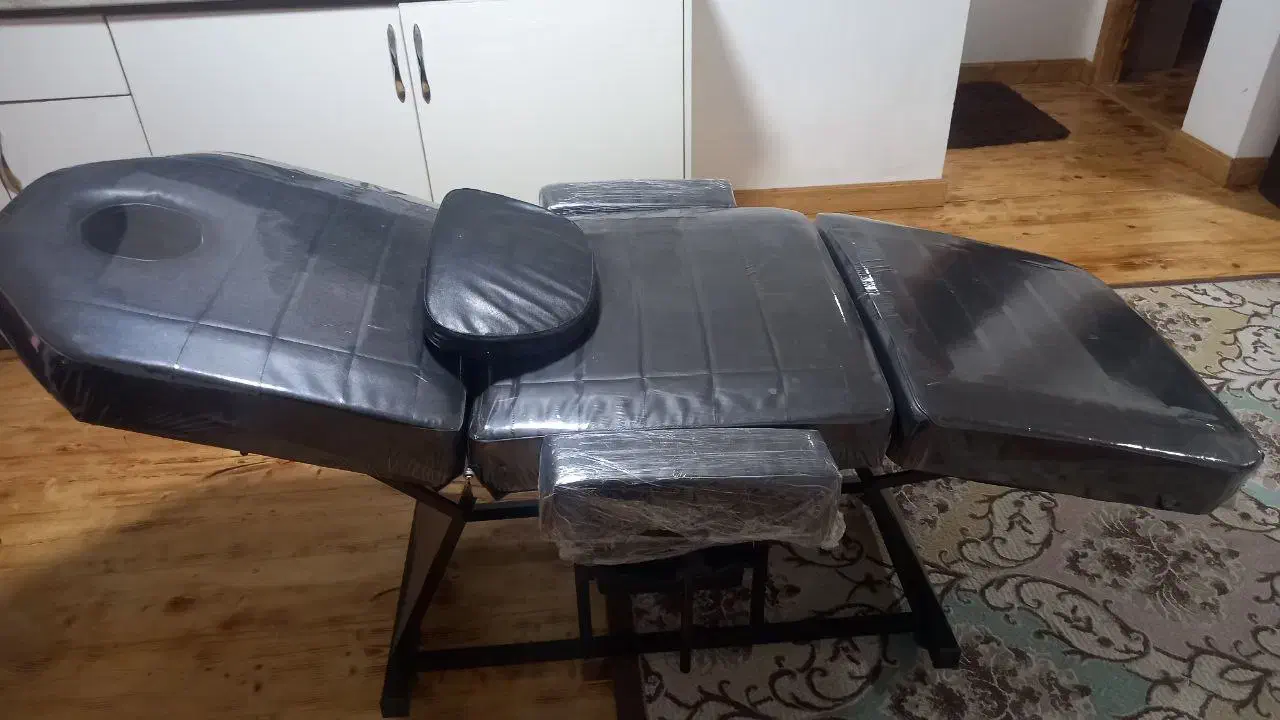 تخت و صندلی آرایشگاهی|آرایشگاه و سالن‌های زیبایی|لاهیجان, کوی زمانی|دیوار