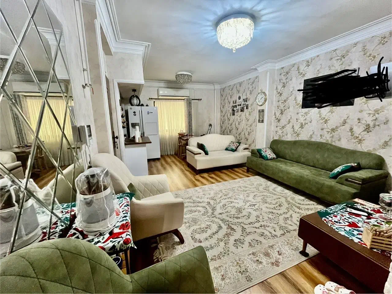 ۷۰ متری معلم کوچه پیتزا شاین|اجارهٔ آپارتمان|رشت, معلم|دیوار