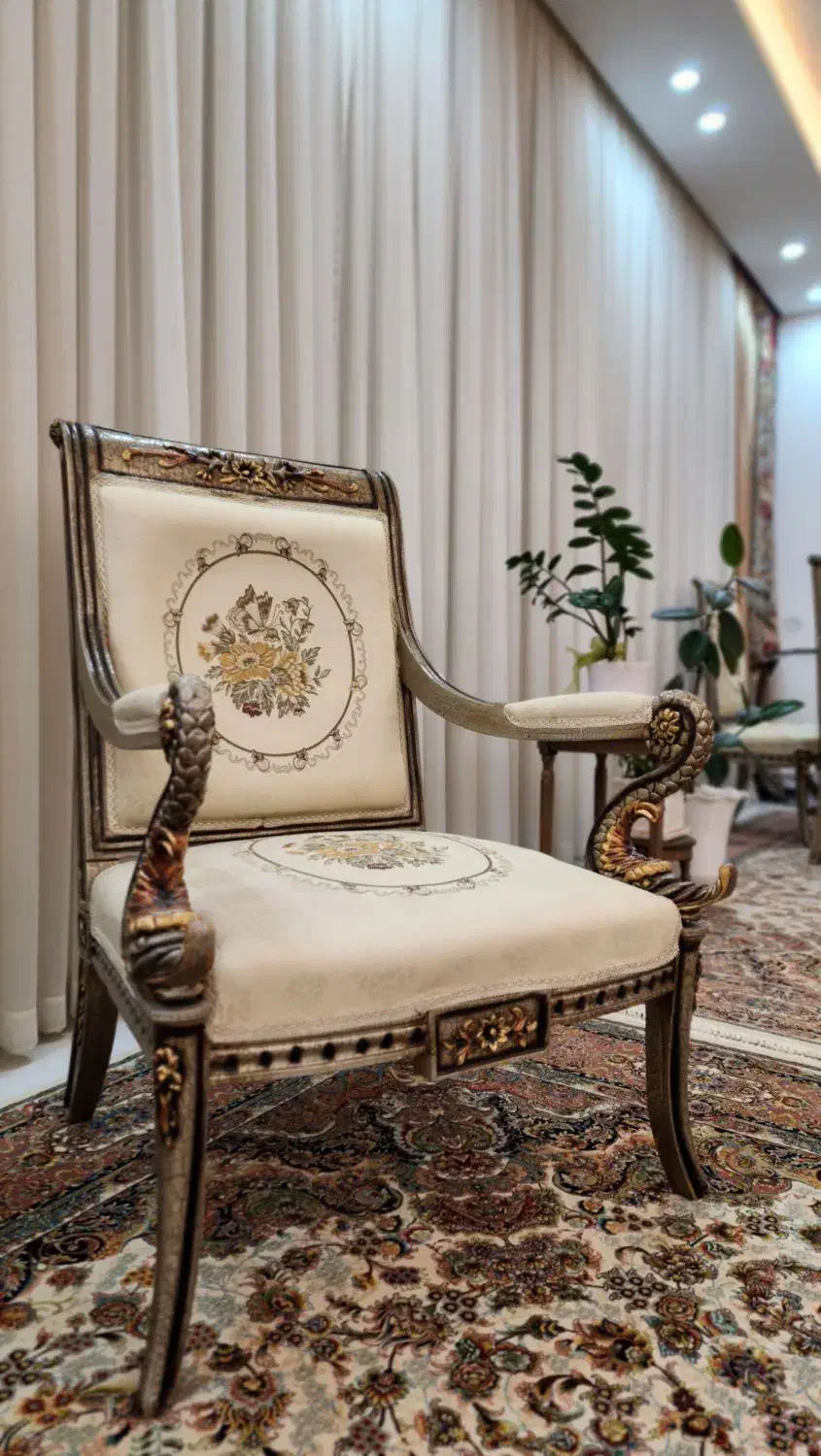 سرویس مبلمان بسیار شکیل و مجلل خاص|مبلمان خانگی و میز عسلی|مشهد, سجاد شهر|دیوار