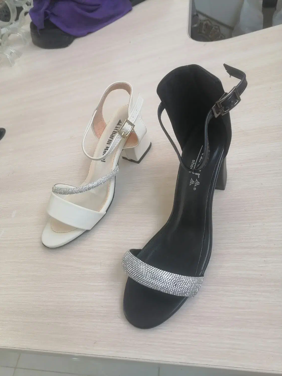 مجلسی زنانه|کیف، کفش، کمربند|ارومیه, |دیوار