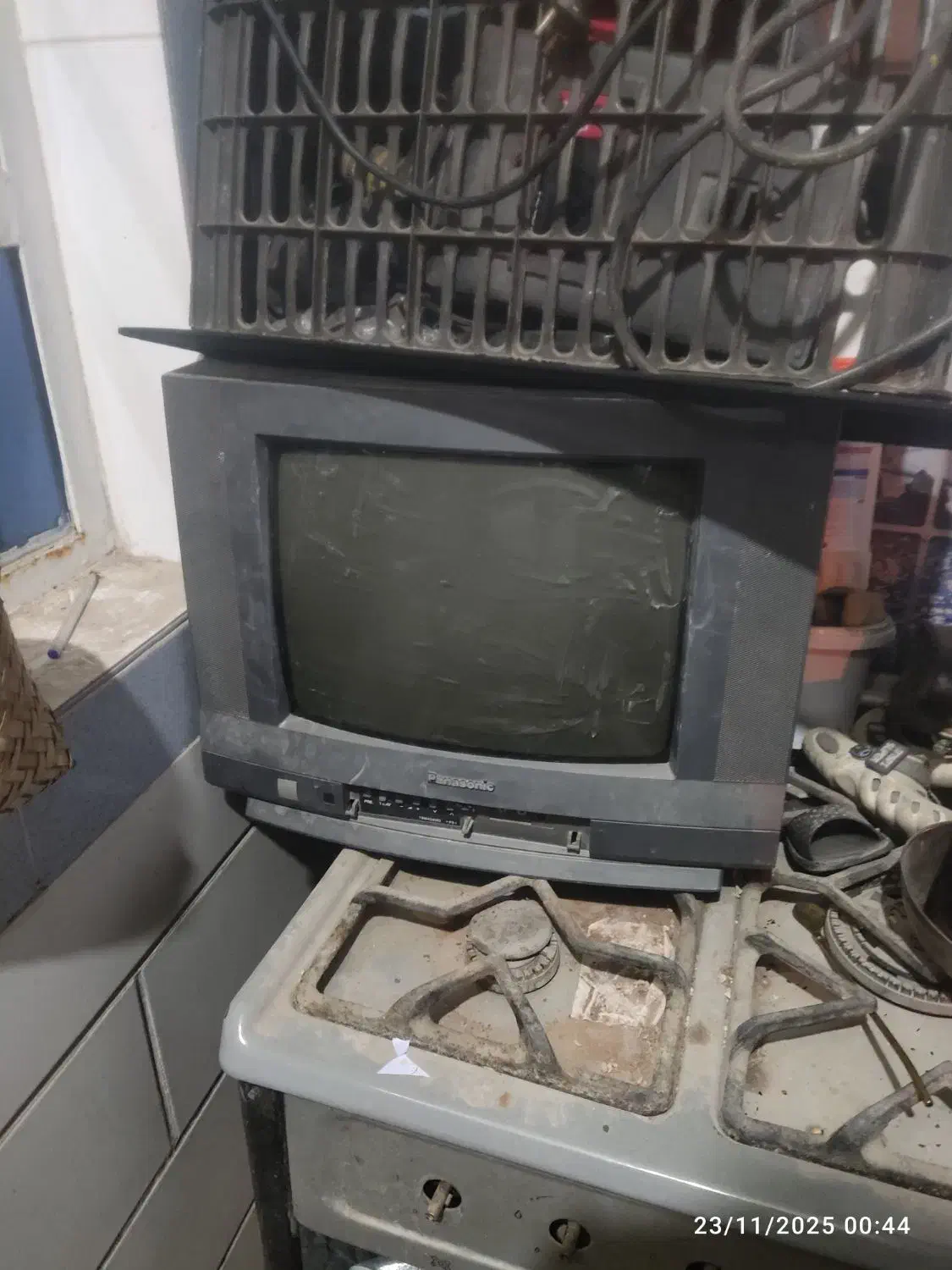 تلویزیون قدیمی پاناسونیک|تلویزیون و پروژکتور|بوشهر, |دیوار