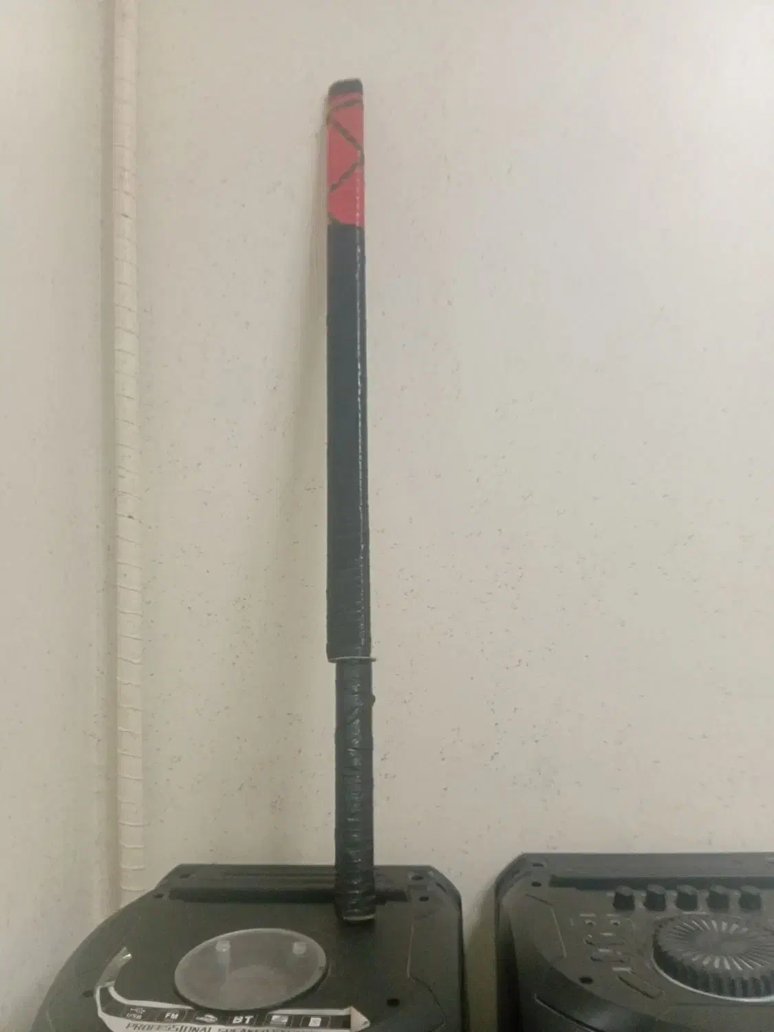 چاقو|کوهنوردی و کمپینگ|شیراز, لب آب|دیوار