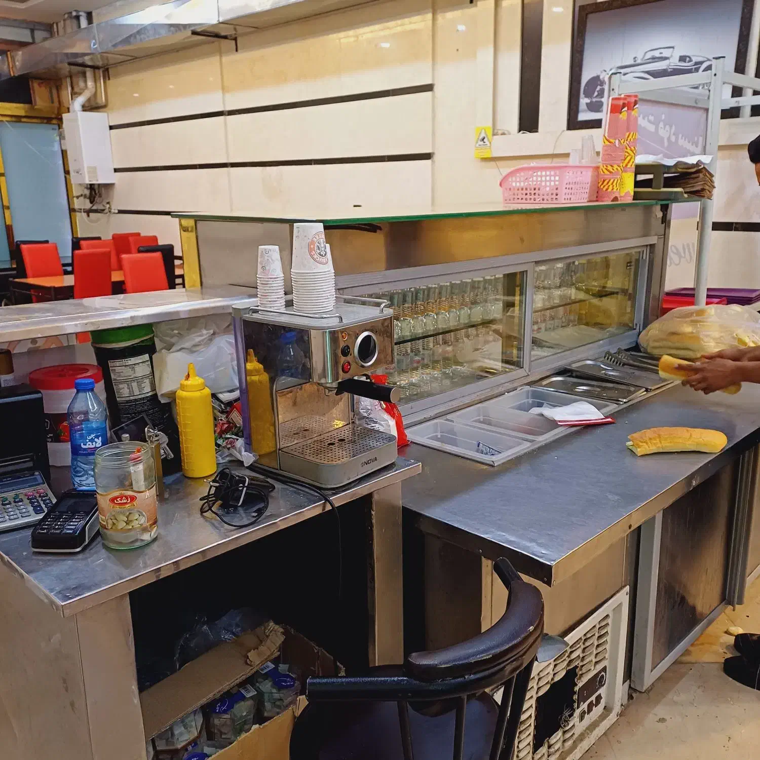 تجهیزات کامل فست فود پیتزا ساندویچ کاملا سالم و نو|کافیشاپ و رستوران|مشهد, ده دی|دیوار