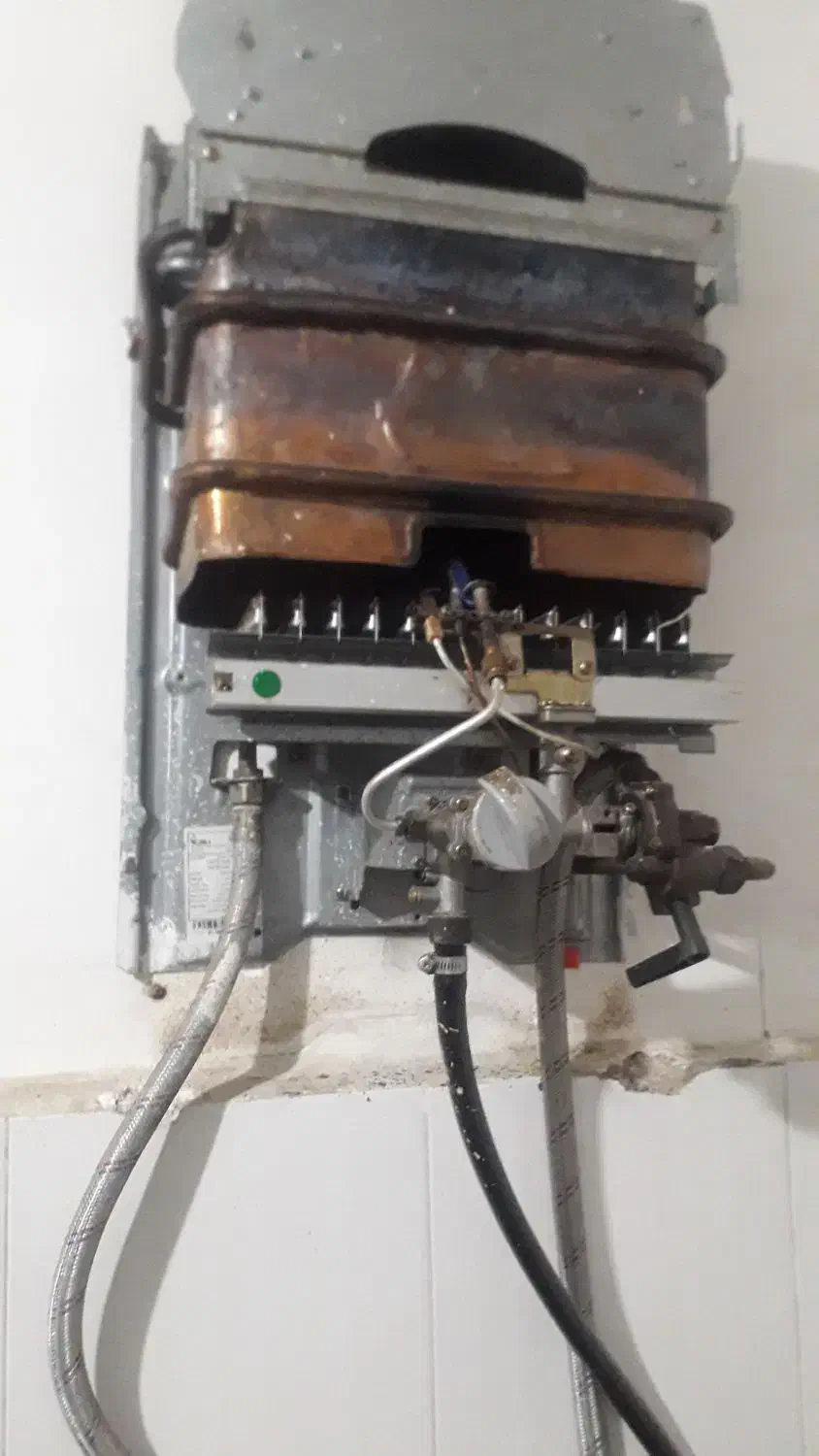 تعمیرات ابگرمکن|خدمات پیشه و مهارت|پیشوا, |دیوار