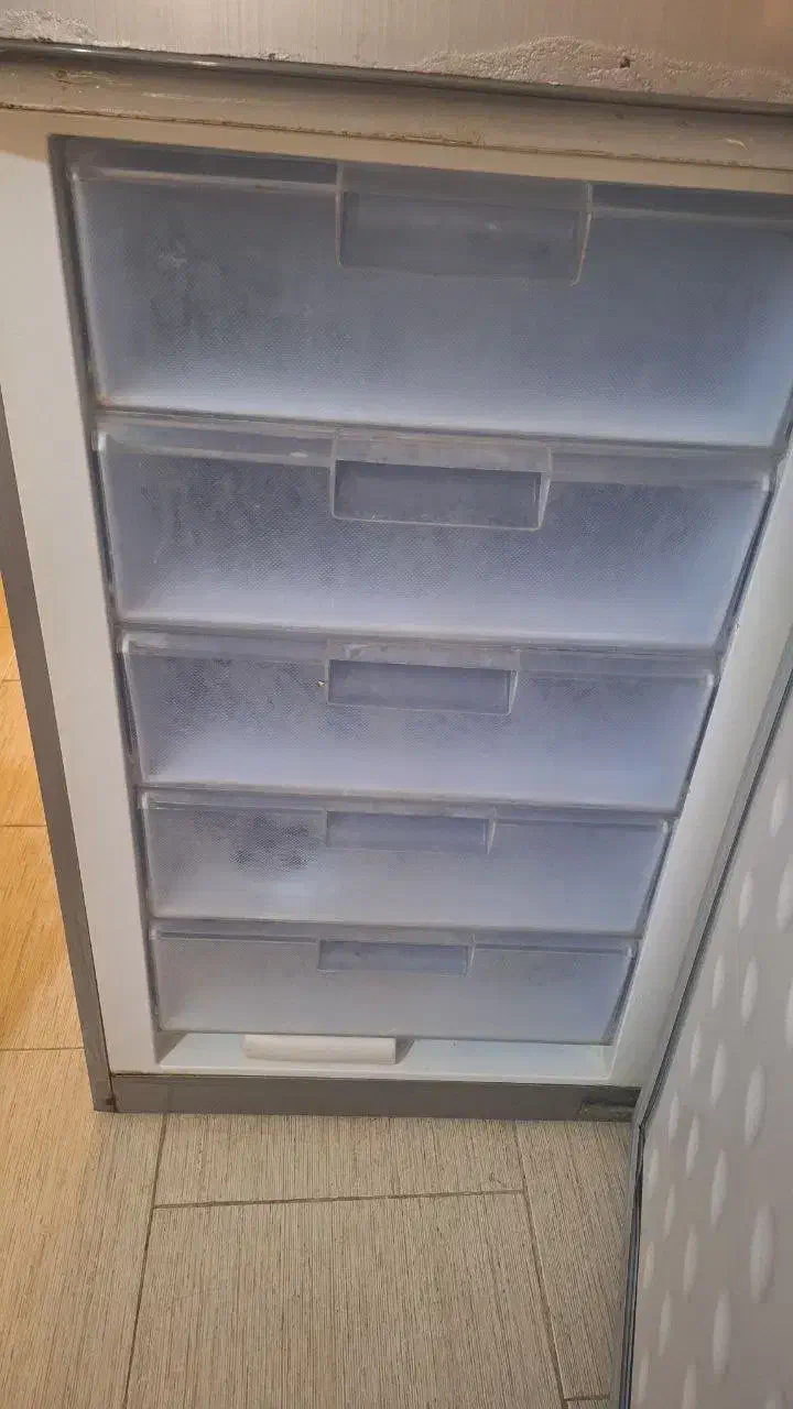 یخچال فریزر الکترو استیل|یخچال و فریزر|رشت, باهنر|دیوار