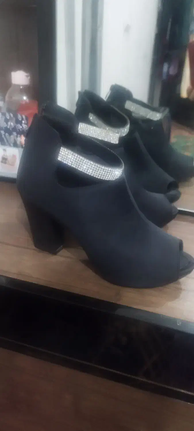 کفش مجلسی ۳۸-۳۹|کیف، کفش، کمربند|زرند, |دیوار