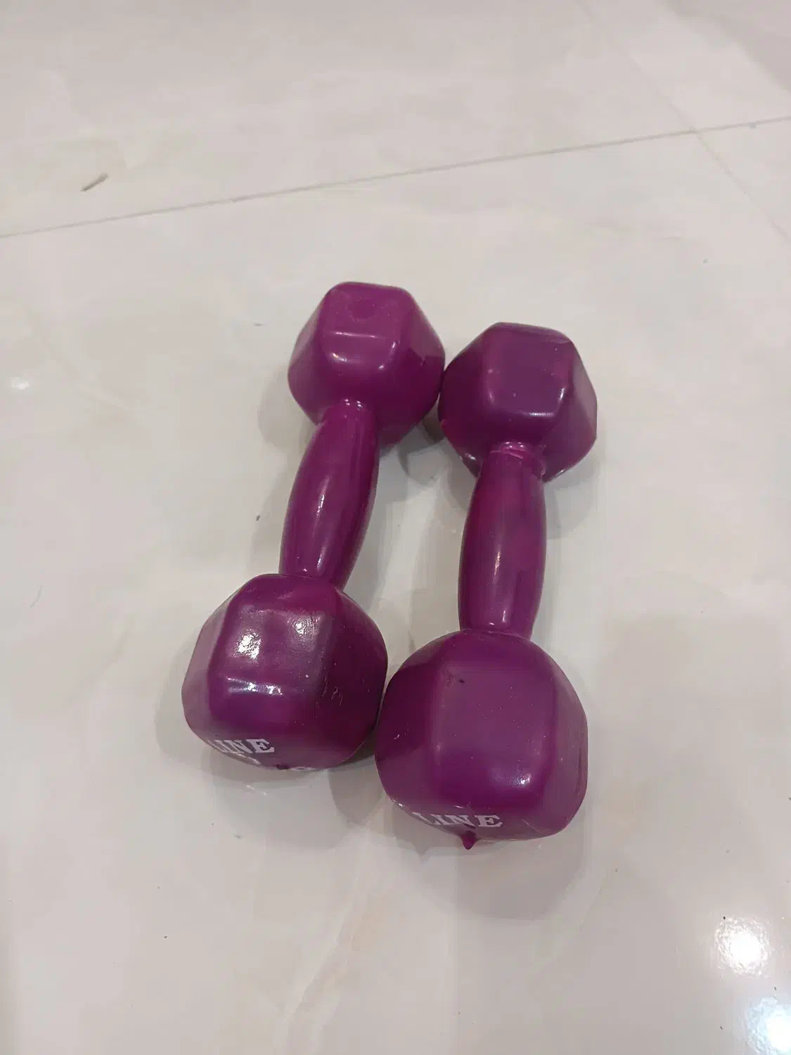 یک جفت دمبل ۴ کیلویی|تجهیزات ورزشی|مشهد, ولیعصر (شهرک غرب)|دیوار