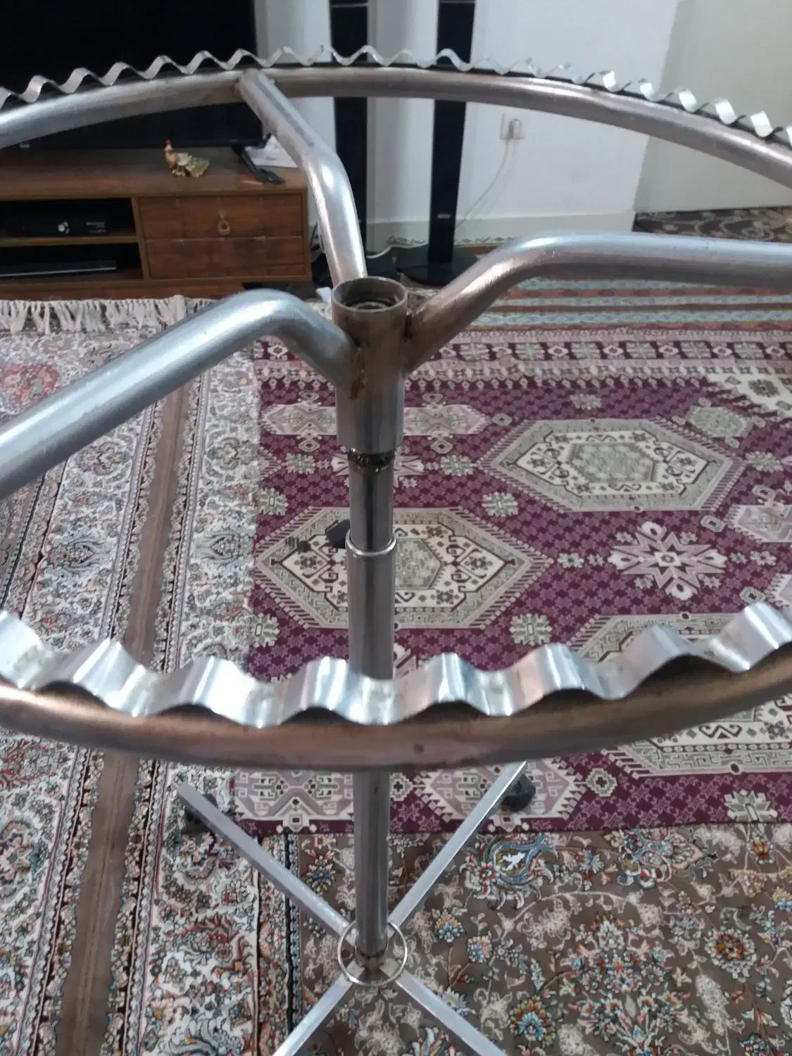 رگال لباس آویز لباس چوب رختی جا لباسی در حد نو|بندرخت و رخت‌آویز|تهران, علی‌آباد|دیوار