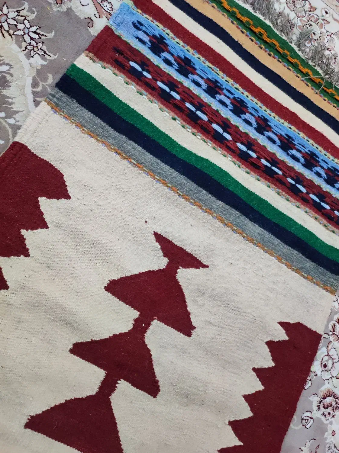 گلیم|گلیم، جاجیم، گبه|بیرجند, |دیوار