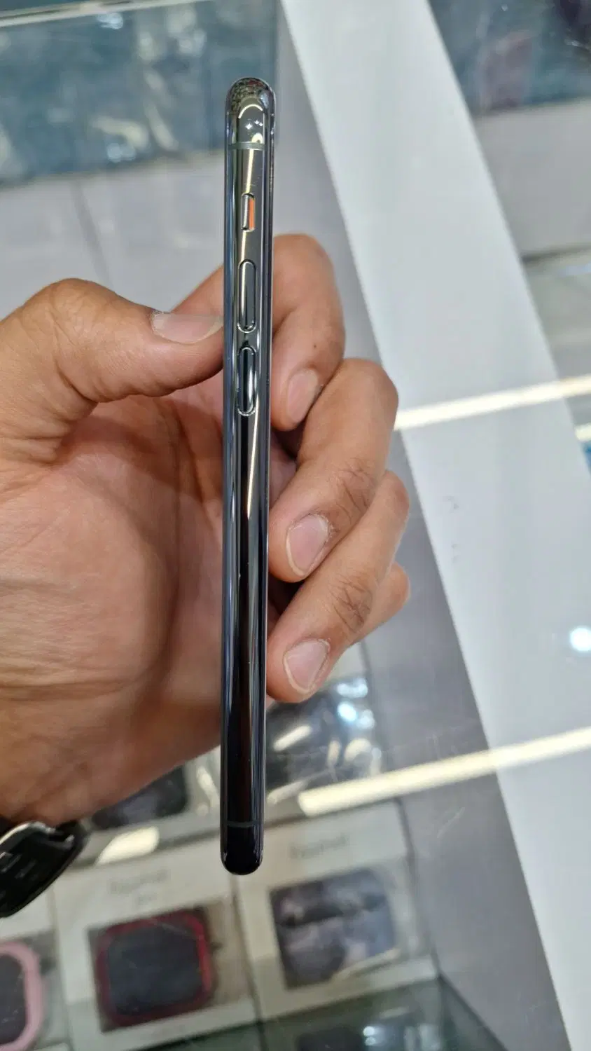 گوشی iPhone 11 Pro|موبایل|تهران, شهرک محلاتی|دیوار