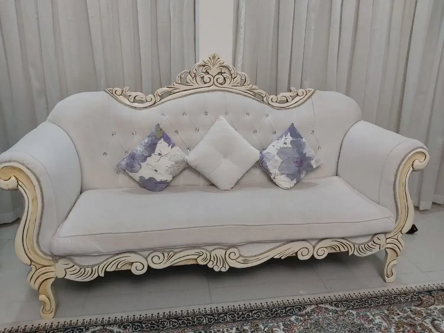 مبل به همراه میز عسلی|مبلمان خانگی و میز عسلی|مشهد, حسین‌آباد|دیوار