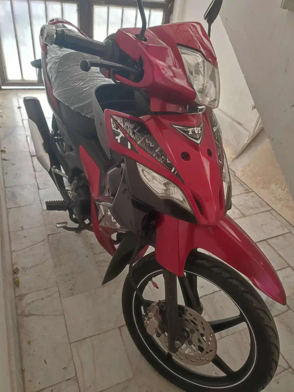 تی وی اس راکز مدل ۹۵|موتورسیکلت|مشهد, رسالت|دیوار