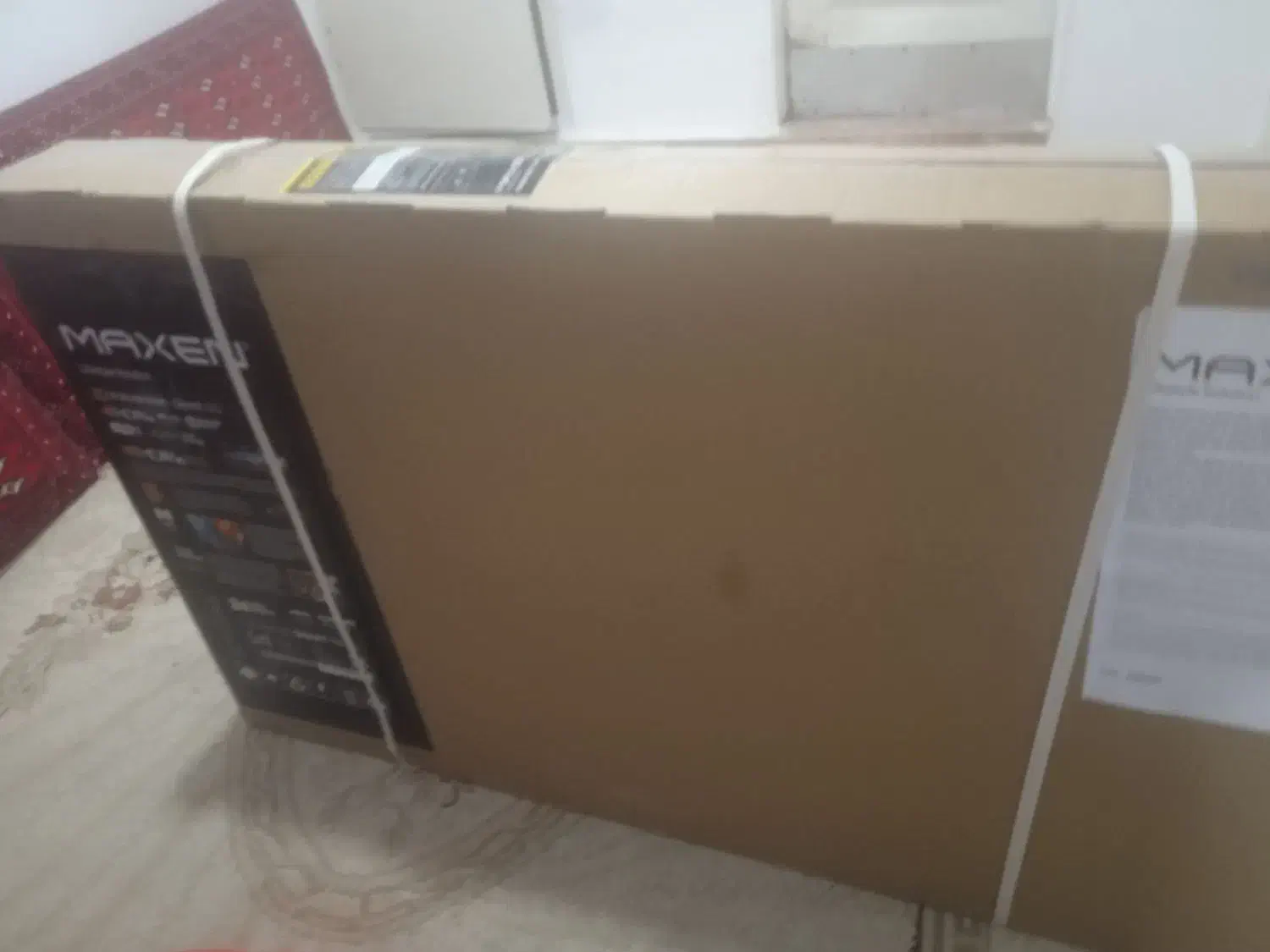 یک دستگاه تلویزیون مکسن. 50 اینچ MAXEN|تلویزیون و پروژکتور|اندیشه, اندیشه فاز ۱|دیوار