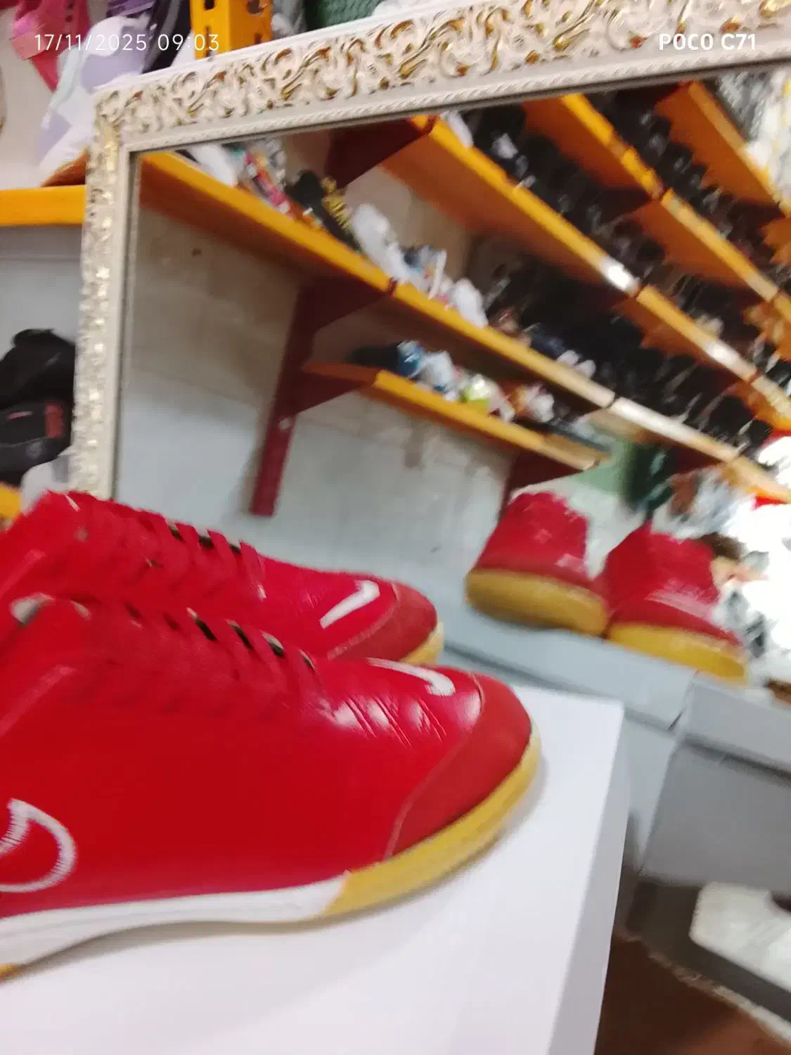 کفش سالنی نایک|کیف، کفش، کمربند|کامیاران, |دیوار