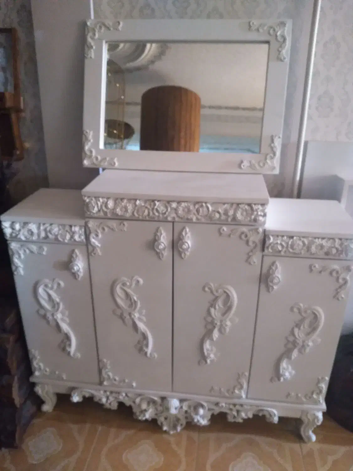 چندتا کمدبوفه میز ارایش وجاکفشی|بوفه، ویترین، کنسول|رشت, نخودچر|دیوار