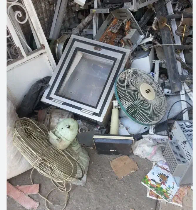 خرید ضعایات اهن چدن کارتن پلاستیک درب منزل|عمدهفروشی|میناب, |دیوار