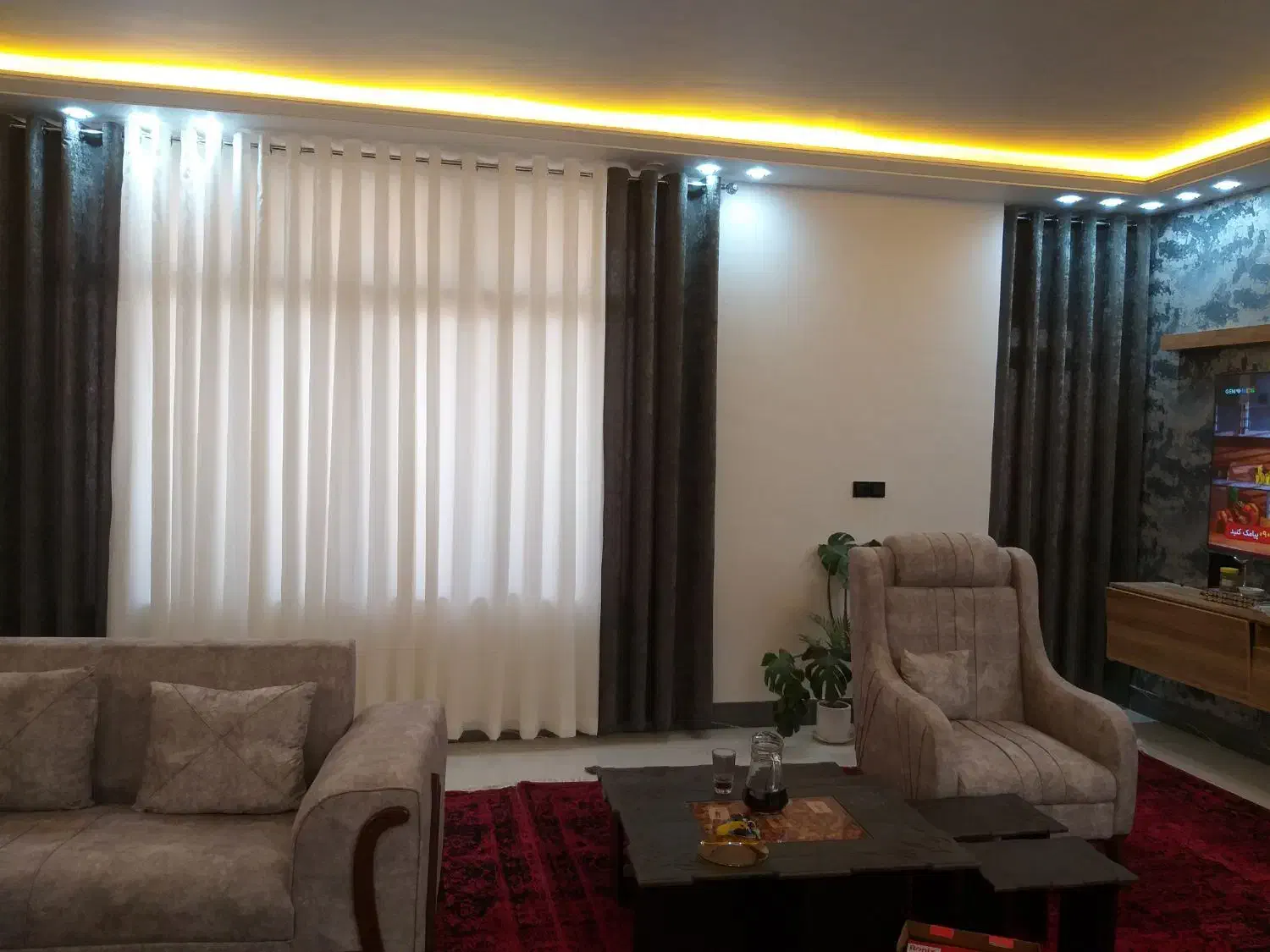 حریر لاین همراه با مخمل شانل رنگ توسی|پرده، رانر، رومیزی|جهرم, |دیوار