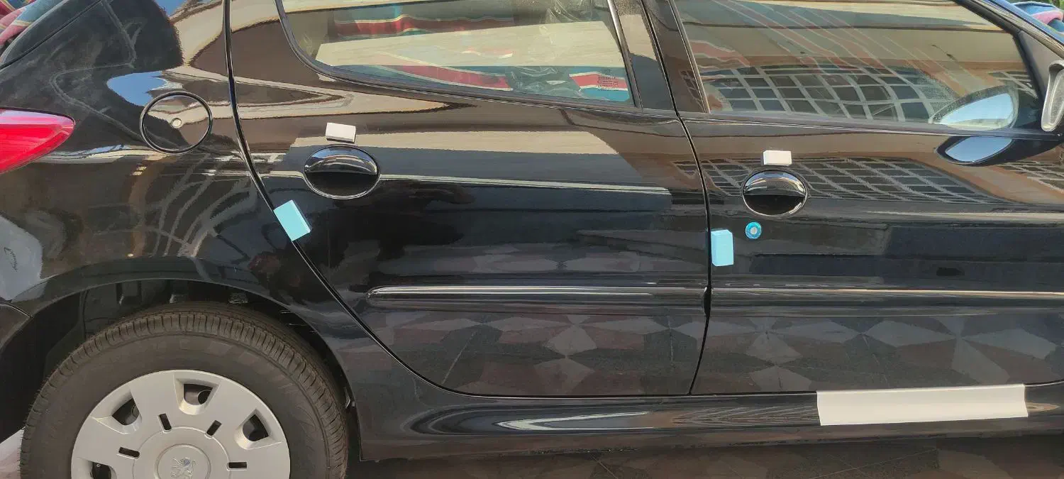 207iپانا دنده ای ارتقا یافته|خودرو سواری و وانت|شیراز, شهرک مطهری|دیوار