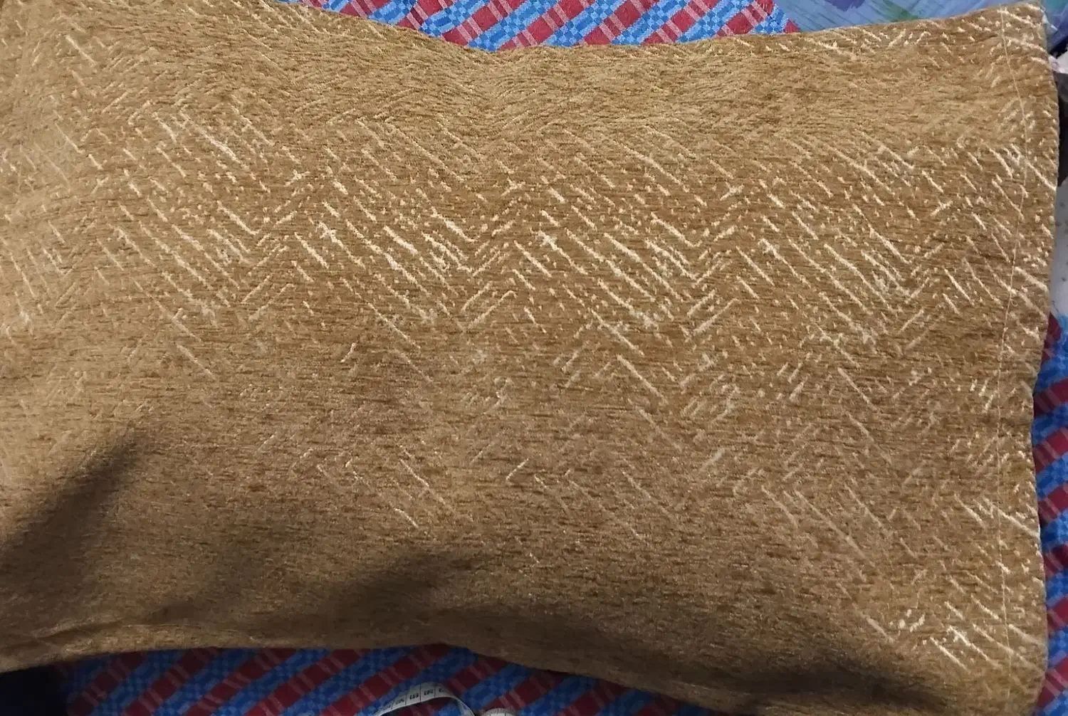 روبالشی مخمل ضخیم|رختخواب، بالش، پتو|تبریز, |دیوار