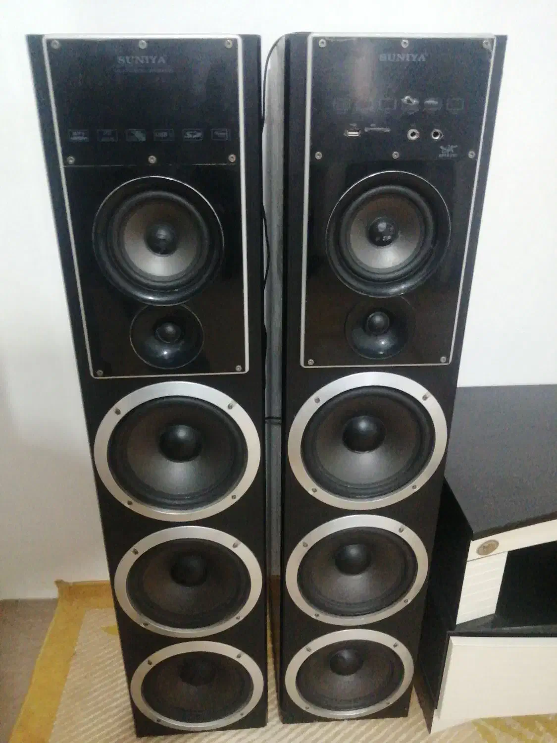 باندومیزتلویزیون|سیستم صوتی خانگی|چهارباغ, |دیوار