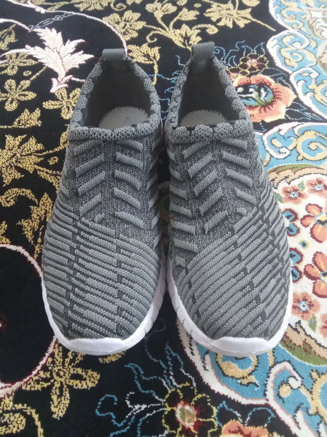 کفش|کیف، کفش، کمربند|کاشان, دانشگاه کاشان|دیوار