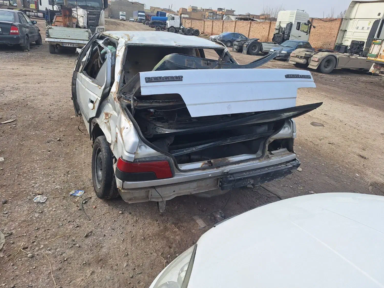 پژو ۴۰۵ مدل ۹۲|خودرو سواری و وانت|ارومیه, |دیوار