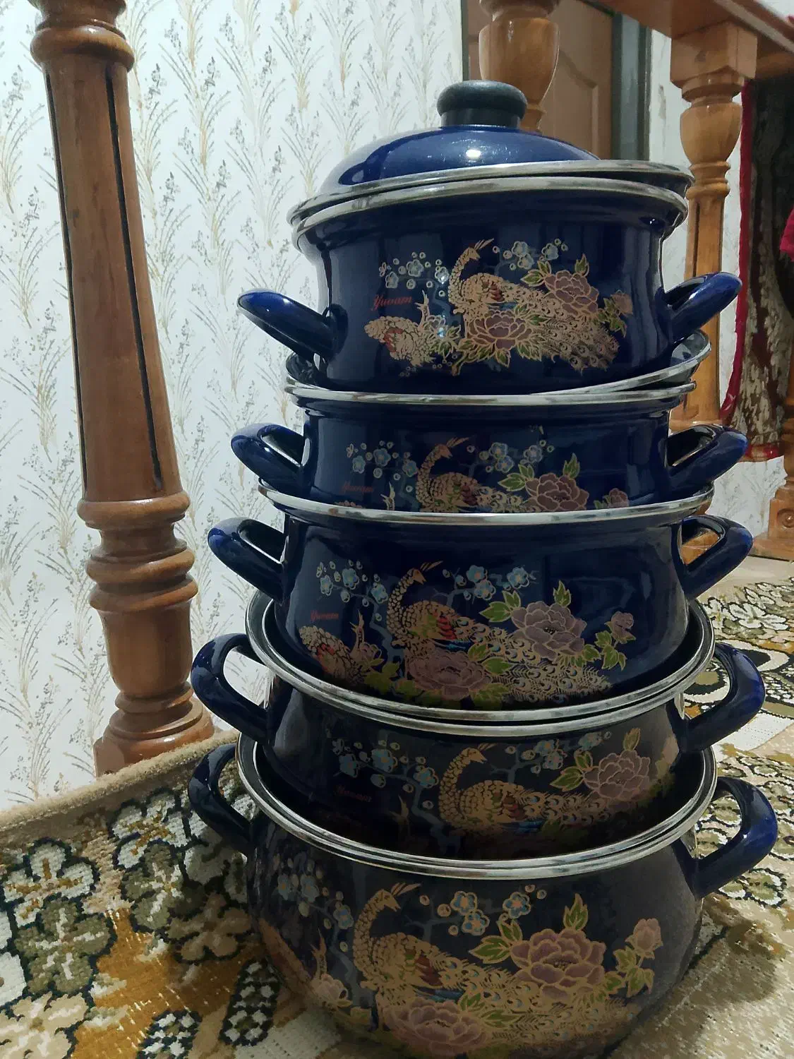 ظروف خانه|ظروف پخت‌وپز|اردبیل, |دیوار