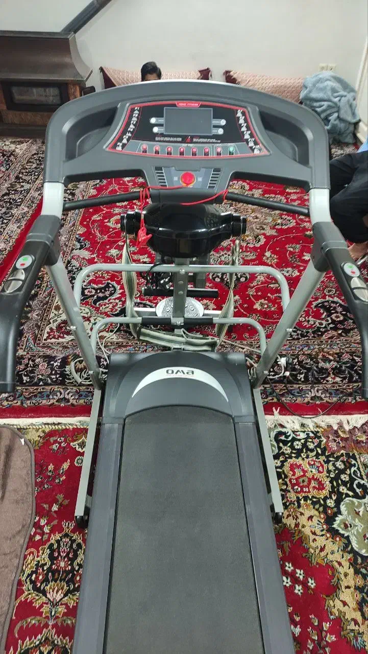 تردمیل سالم و کم کار مارک اوما|تجهیزات ورزشی|مشهد, شیرودی|دیوار