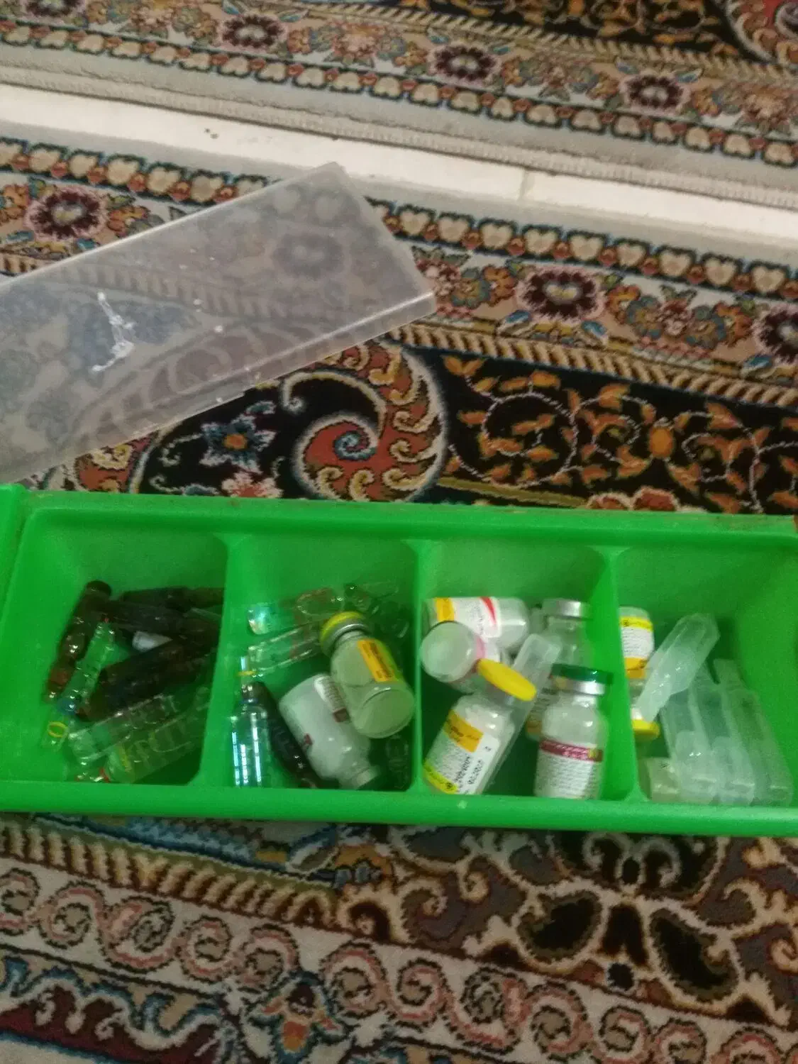 تزریقات ، وصل سرم،خنته|خدمات آرایشگری و زیبایی|شیراز, صنایع الکترونیک|دیوار