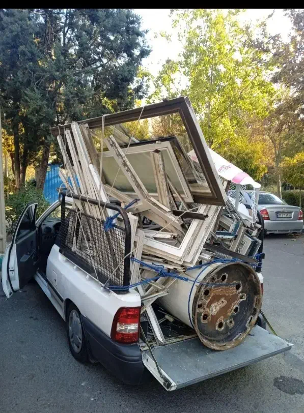 سمساری خریدار و فروش تخصصی ضایعات فلزی و تیر آهن|عمدهفروشی|کرج, مصباح|دیوار