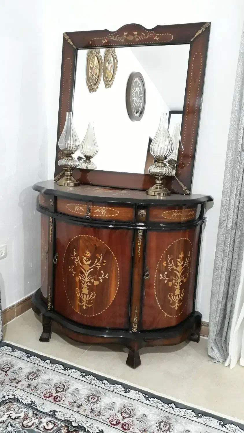 بوفه و آینهکنسول|بوفه، ویترین، کنسول|بیجار, |دیوار