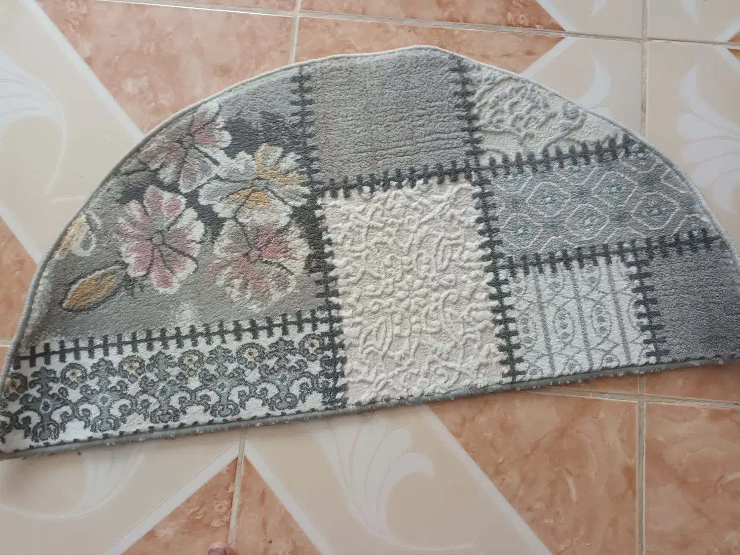 پادری درحد نو|پادری|بروجرد, |دیوار